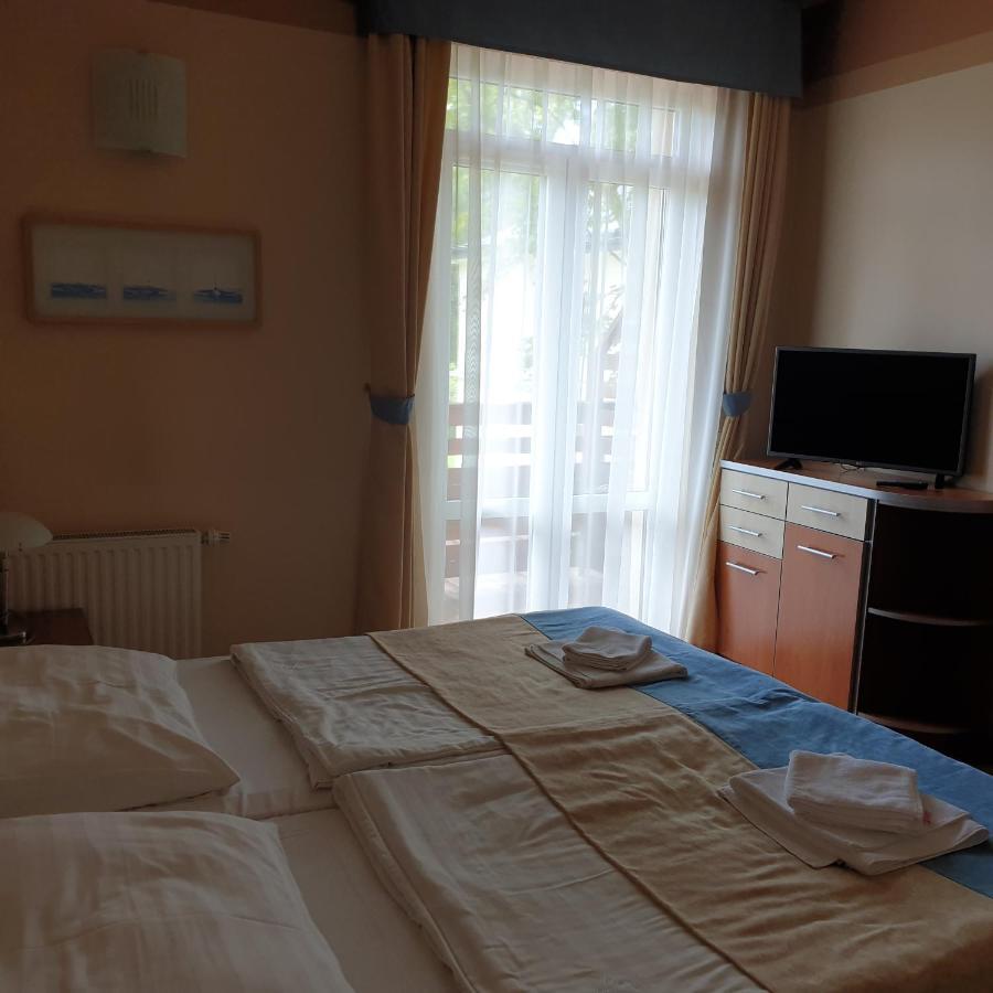 Villa Dorottya Balatonföldvár Extérieur photo